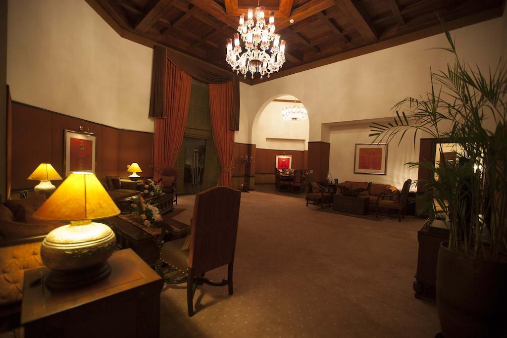 Islamabad Serena Hotel Exterior foto